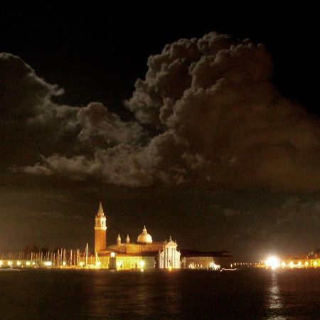 Apartment Essence Of Venecia Exterior foto