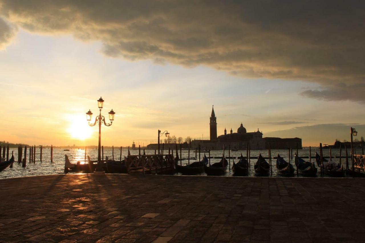 Apartment Essence Of Venecia Exterior foto
